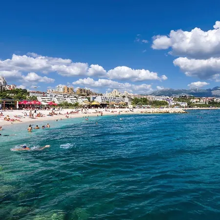 Prázdninový dům Four-bedroom In Stobrec Split